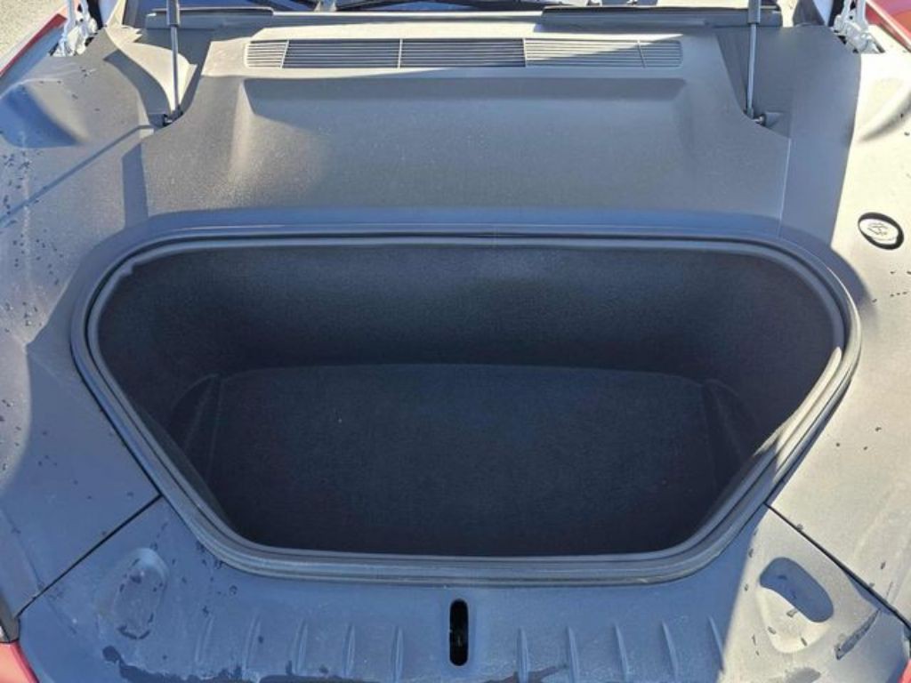 2022 Tesla Model S Image 26