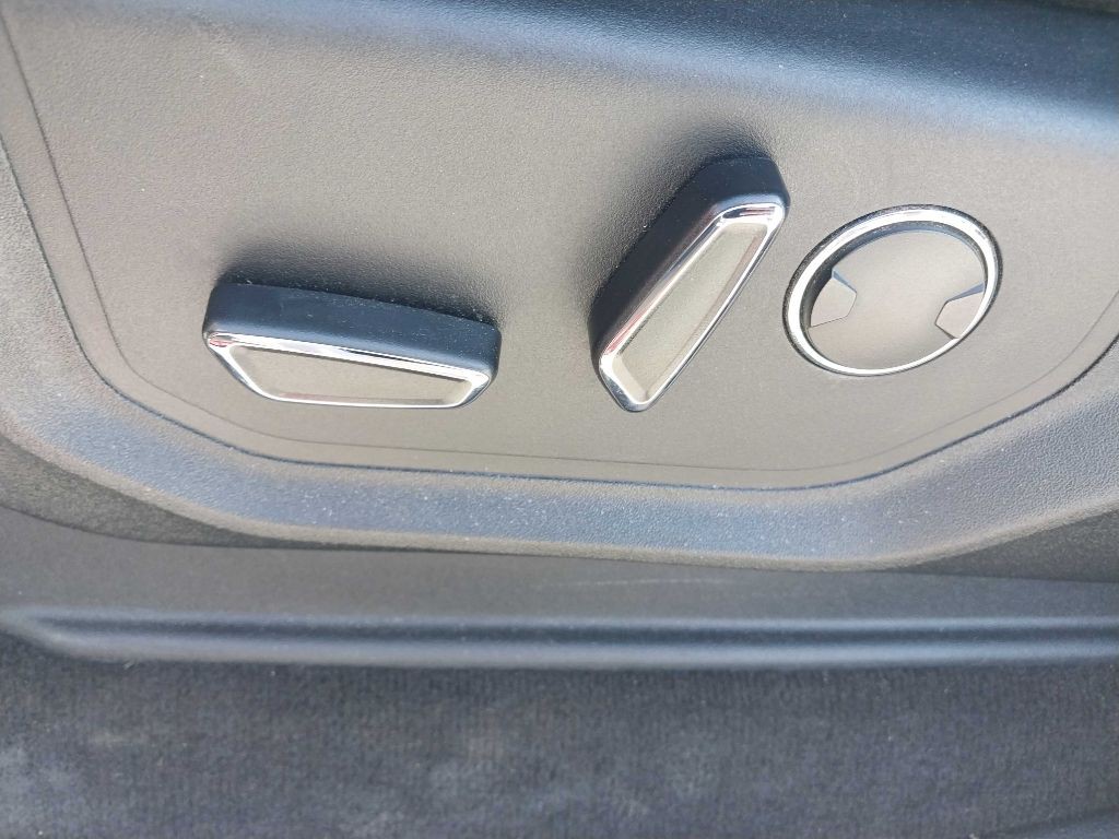 2017 Ford F-350 Image 19