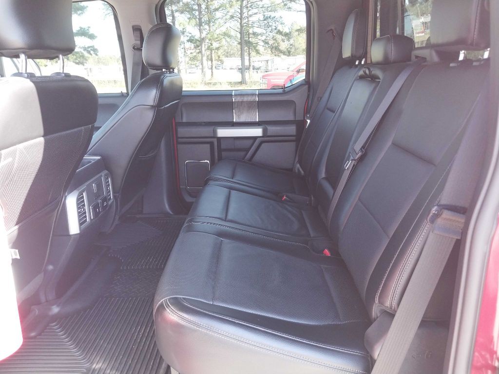 2017 Ford F-350 Image 31