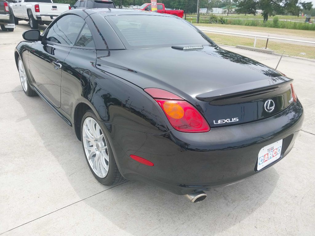 2003 Lexus SC Image 4