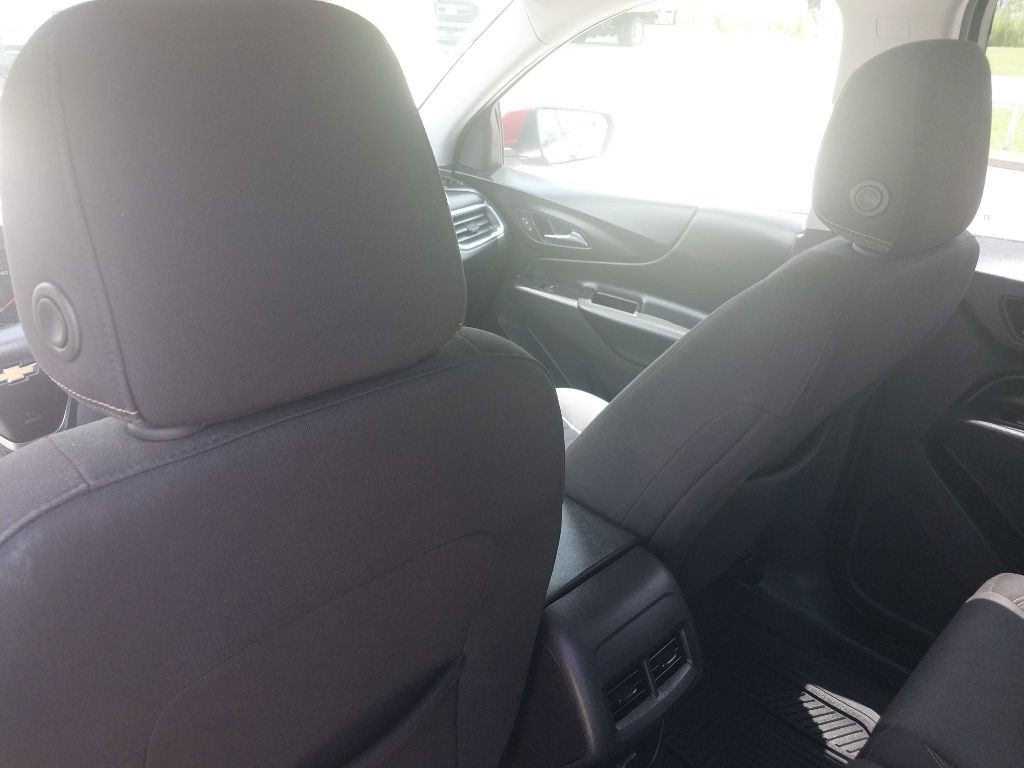 2018 Chevrolet Equinox Image 21
