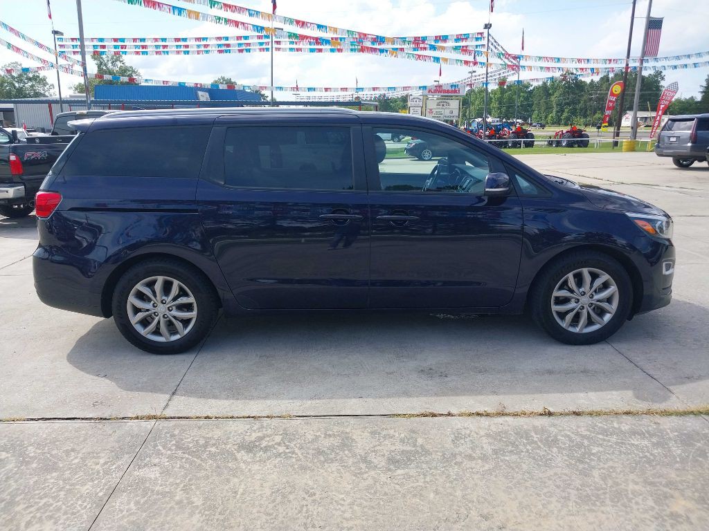 2021 Kia Sedona Image 7