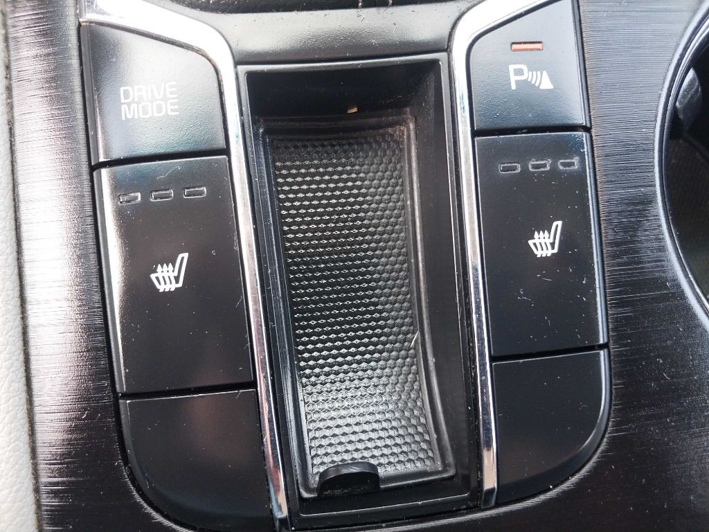 2021 Kia Sedona Image 24