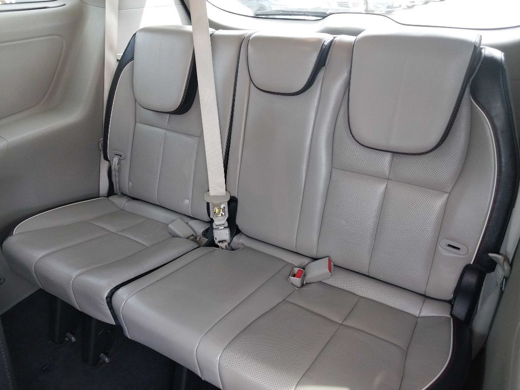 2021 Kia Sedona Image 31