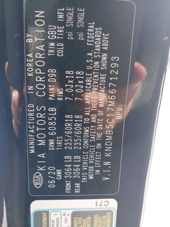 2021 Kia Sedona Image 37
