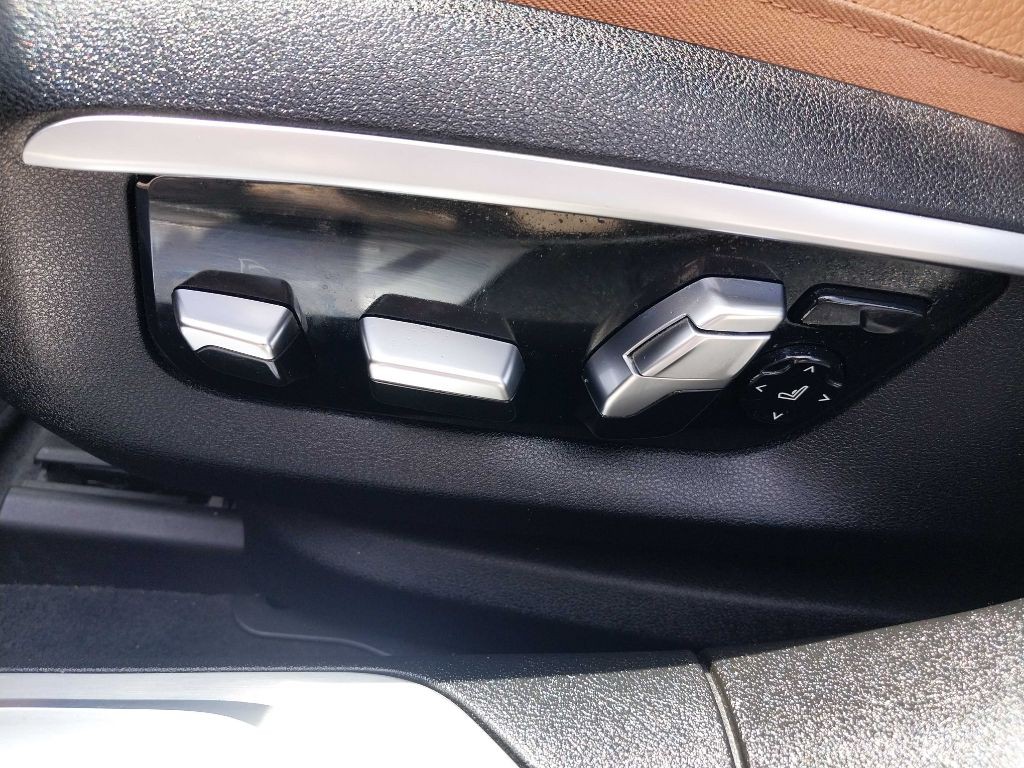 2017 BMW 7 Series Image 13