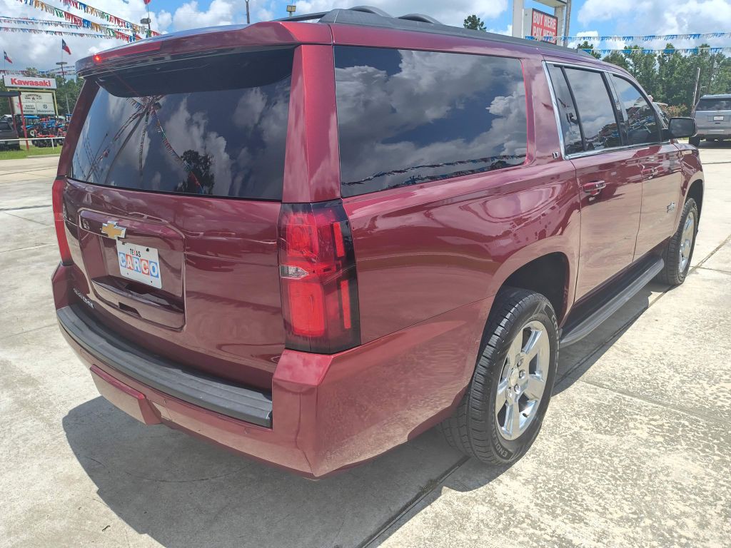 2018 Chevrolet Suburban Image 5
