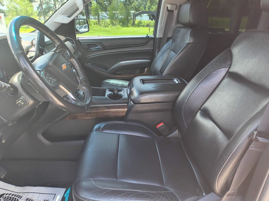 2018 Chevrolet Suburban Image 13