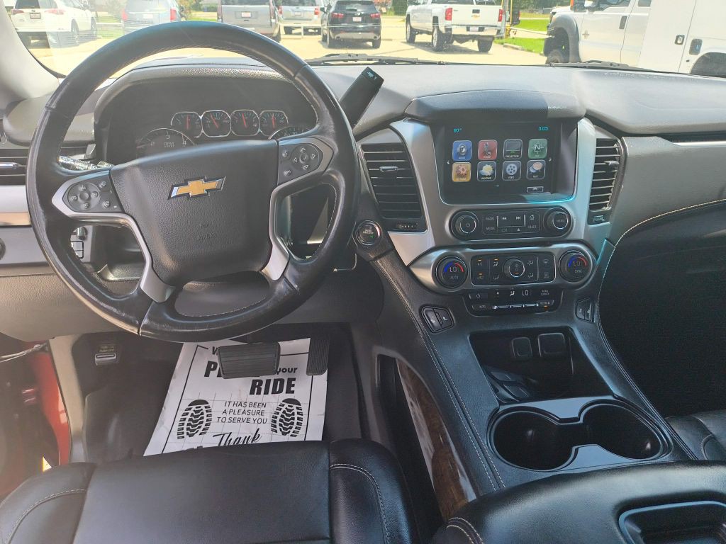 2018 Chevrolet Suburban Image 16