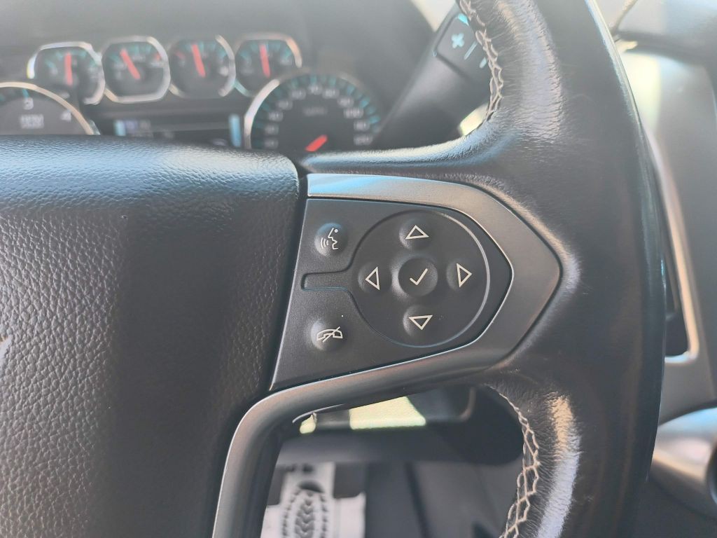 2018 Chevrolet Suburban Image 18