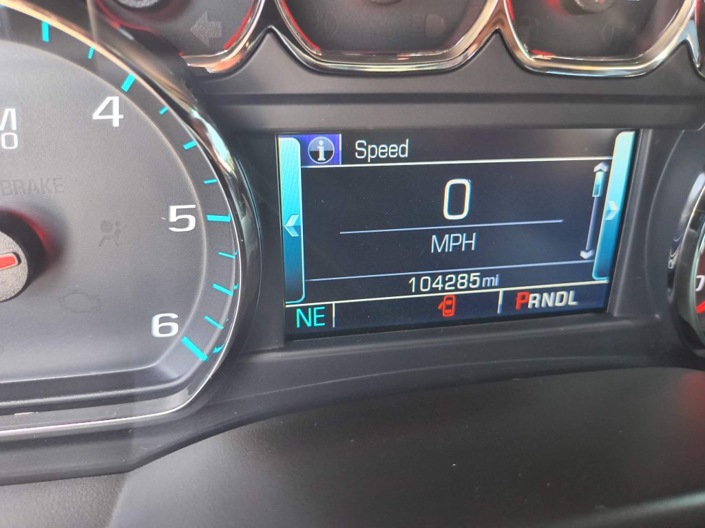 2018 Chevrolet Suburban Image 19