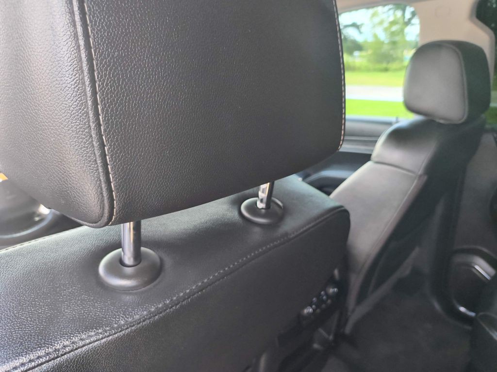2018 Chevrolet Suburban Image 26