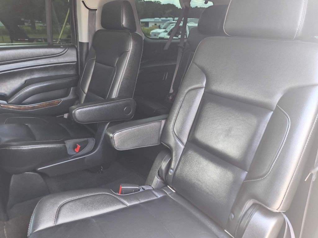 2018 Chevrolet Suburban Image 27