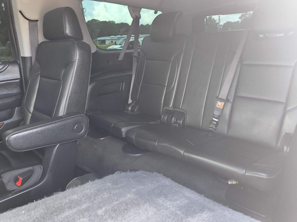 2018 Chevrolet Suburban Image 28