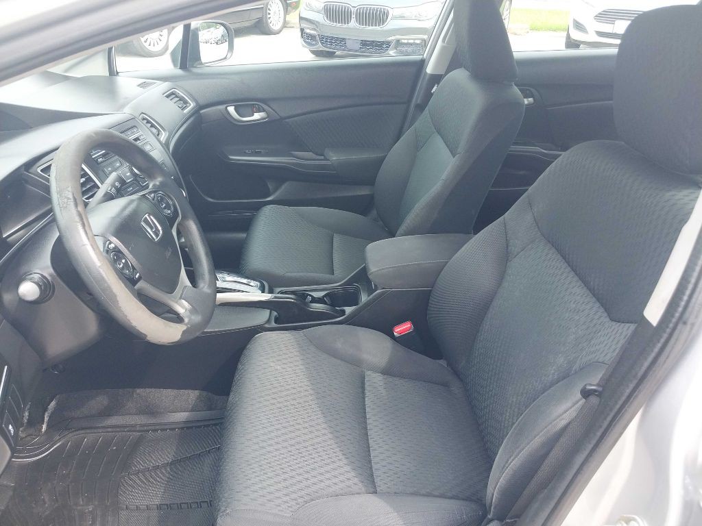 2015 Honda Civic Image 11