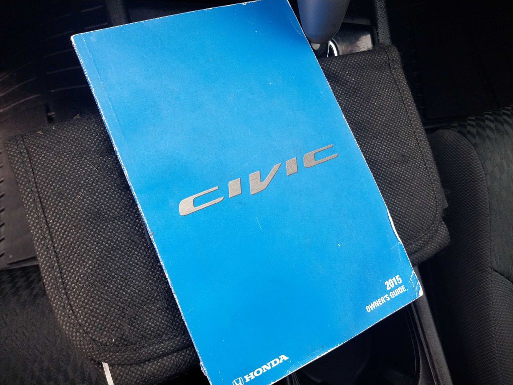 2015 Honda Civic Image 25