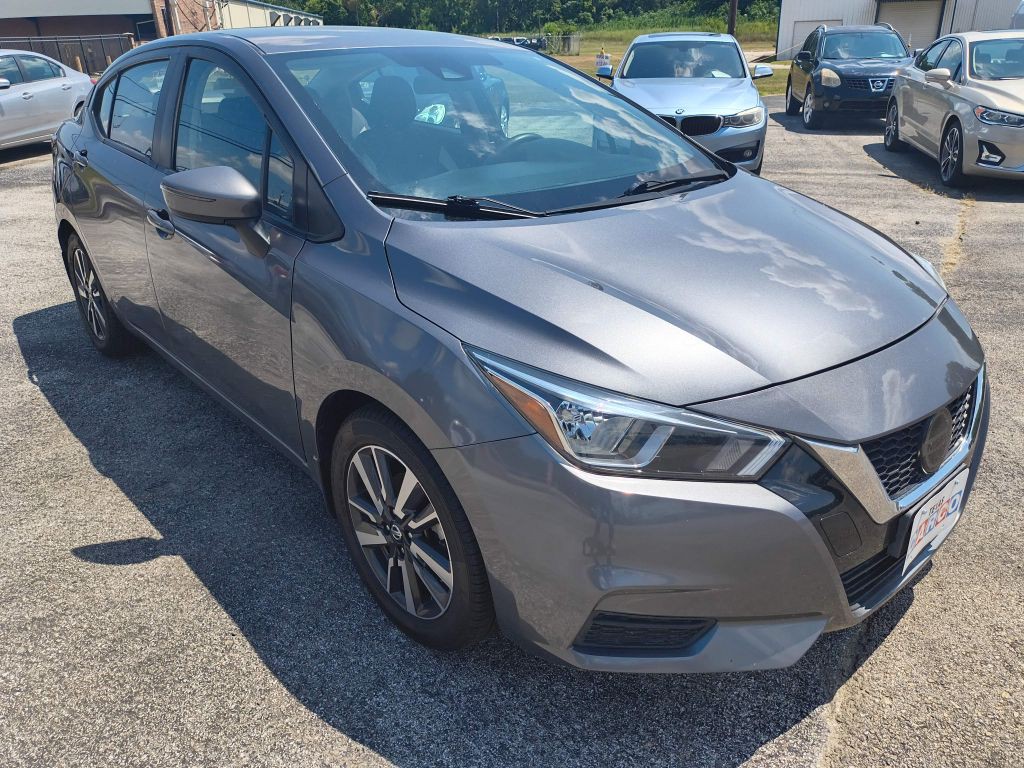2021 Nissan Versa Image 7