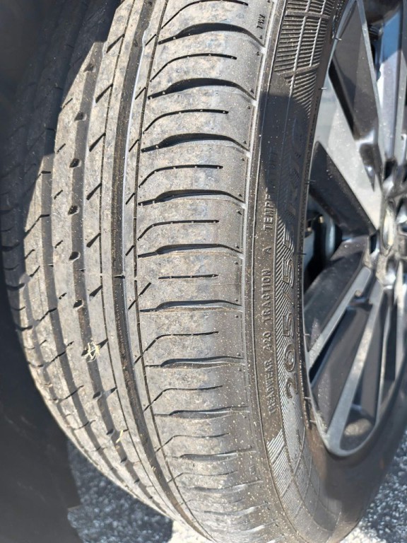 2021 Nissan Versa Image 10