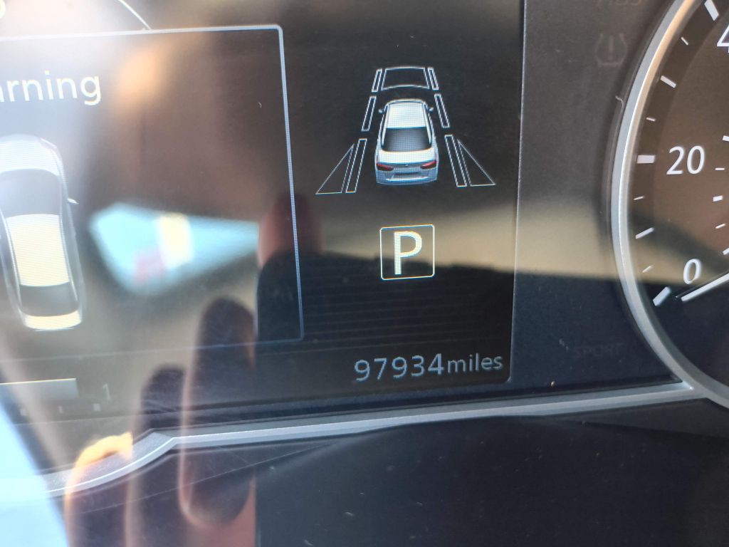 2021 Nissan Versa Image 17