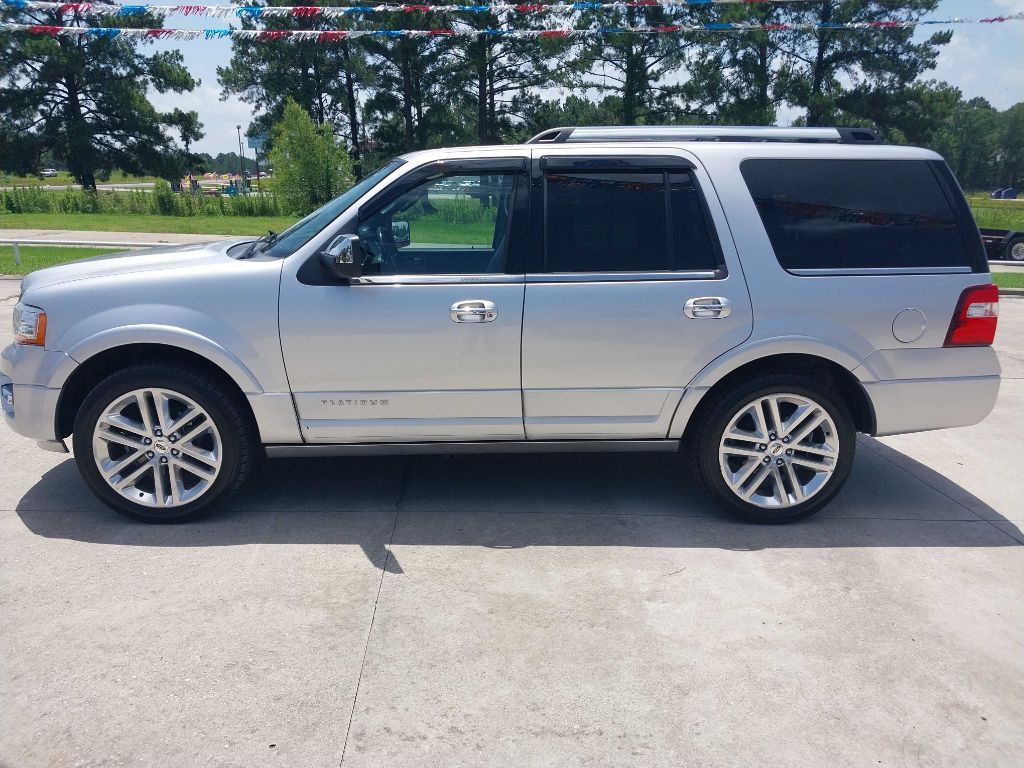 2017 Ford Expedition Image 3