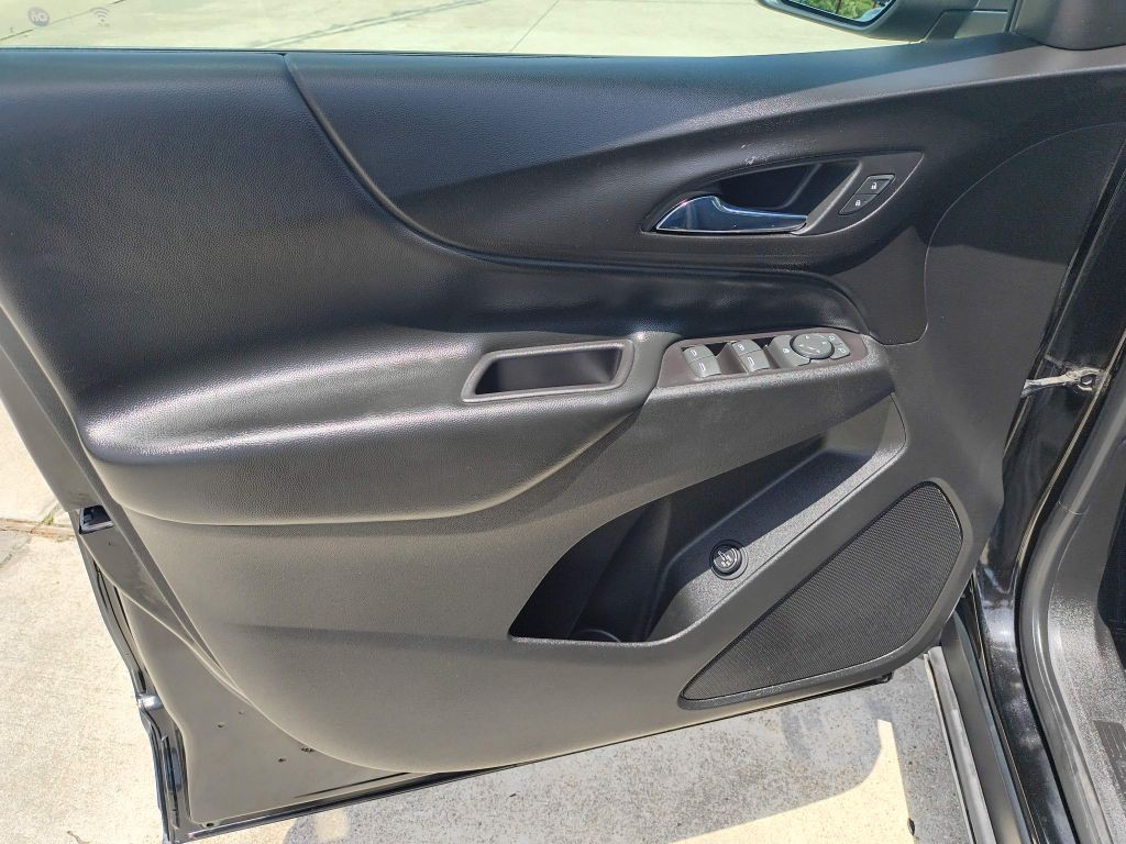 2019 Chevrolet Equinox Image 11