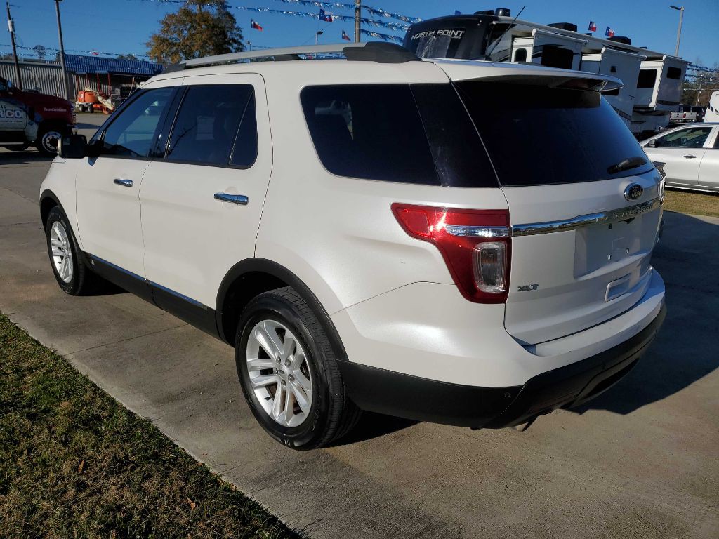 2015 Ford Explorer Image 3