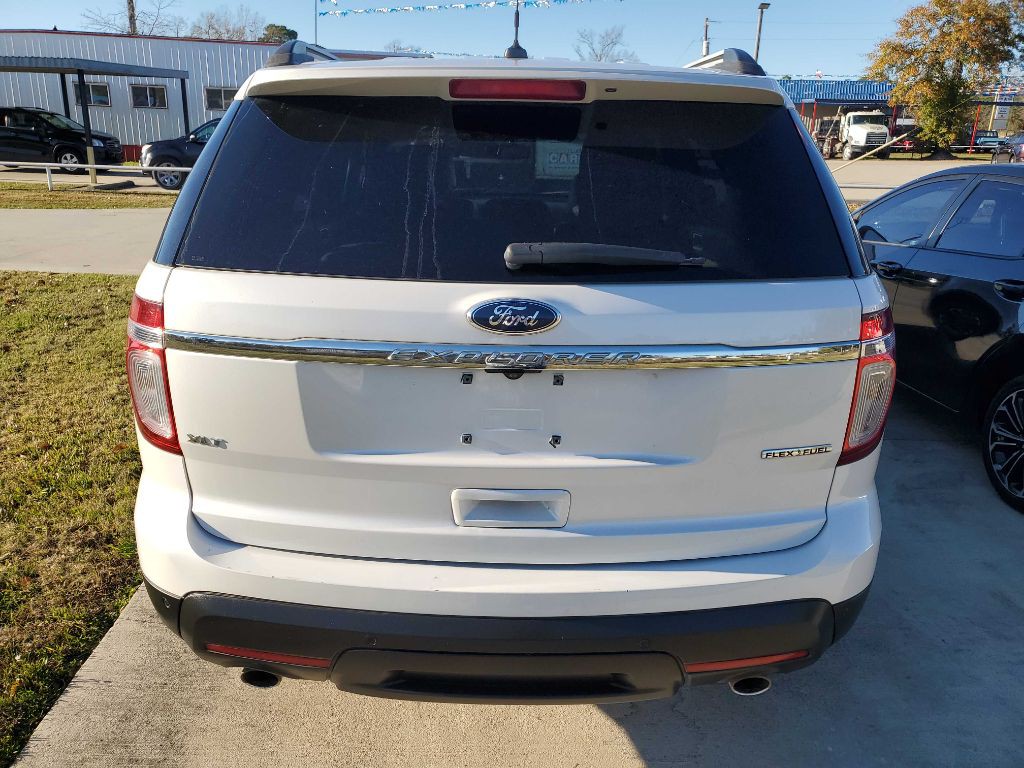 2015 Ford Explorer Image 4