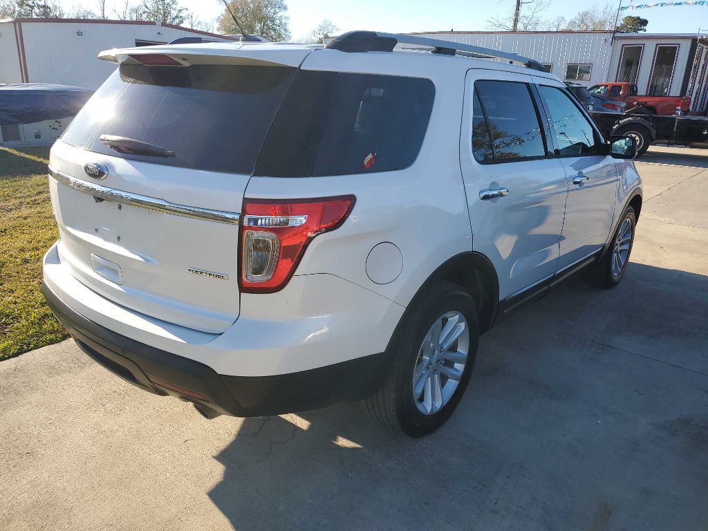 2015 Ford Explorer Image 5