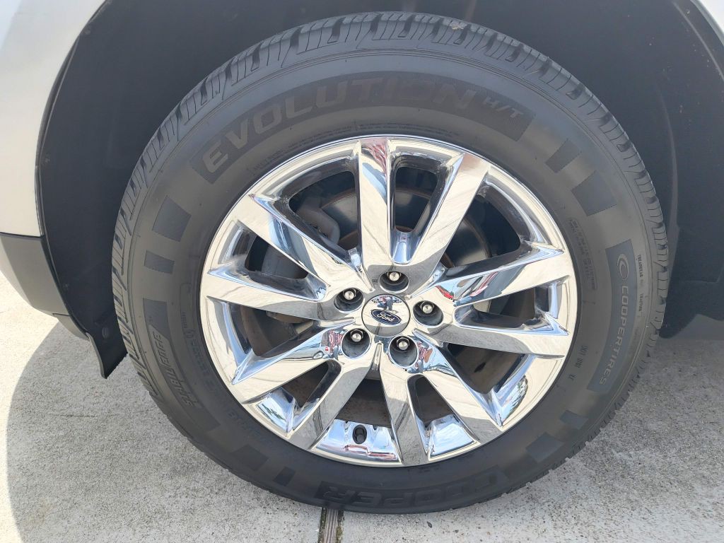 2014 Ford Edge Image 9