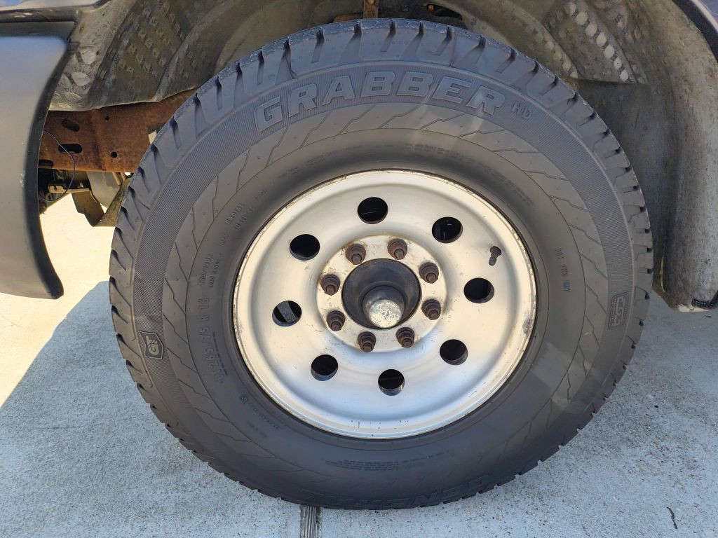 1999 Ford F-250 Image 9