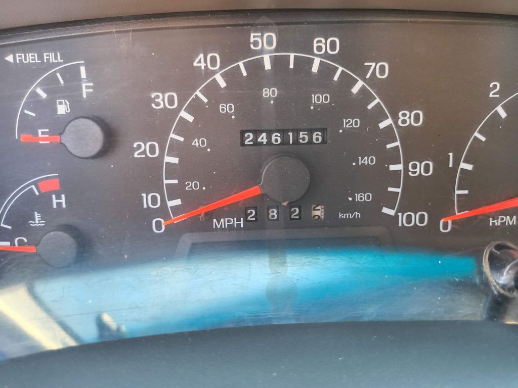 1999 Ford F-250 Image 18