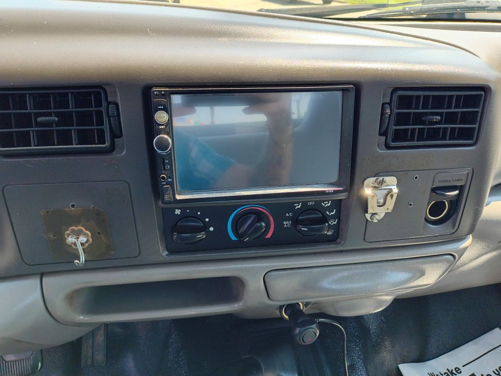 1999 Ford F-250 Image 21