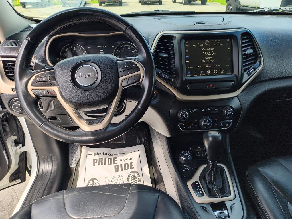 2015 Jeep Cherokee Image 15