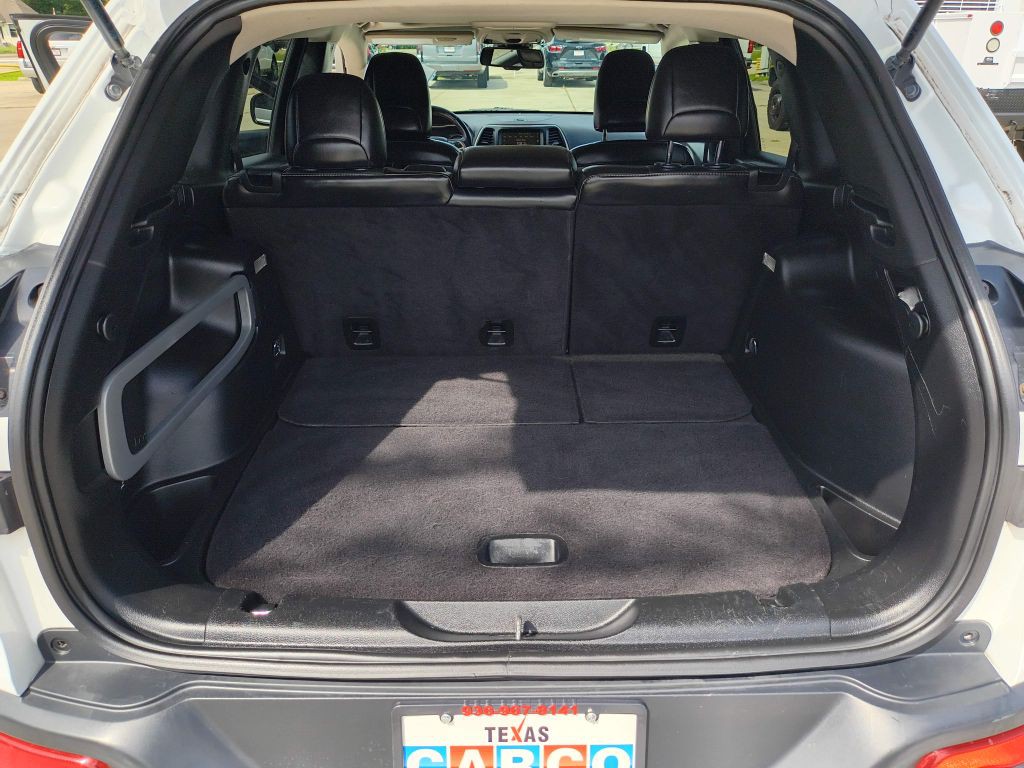 2015 Jeep Cherokee Image 28