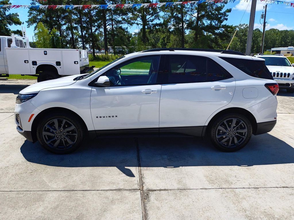 2022 Chevrolet Equinox Image 3