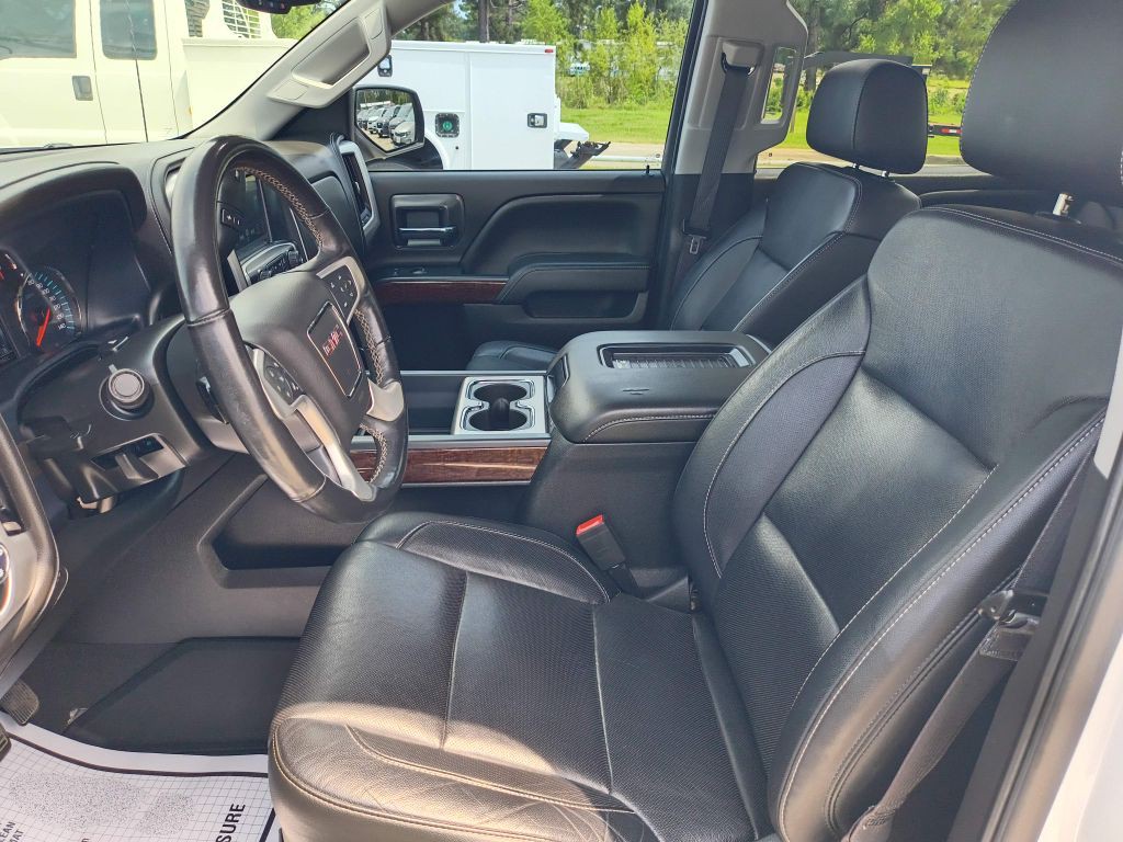 2018 GMC Sierra Image 14