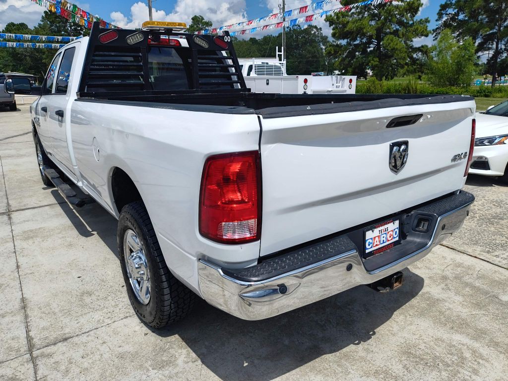 2018 RAM 3500 Image 3