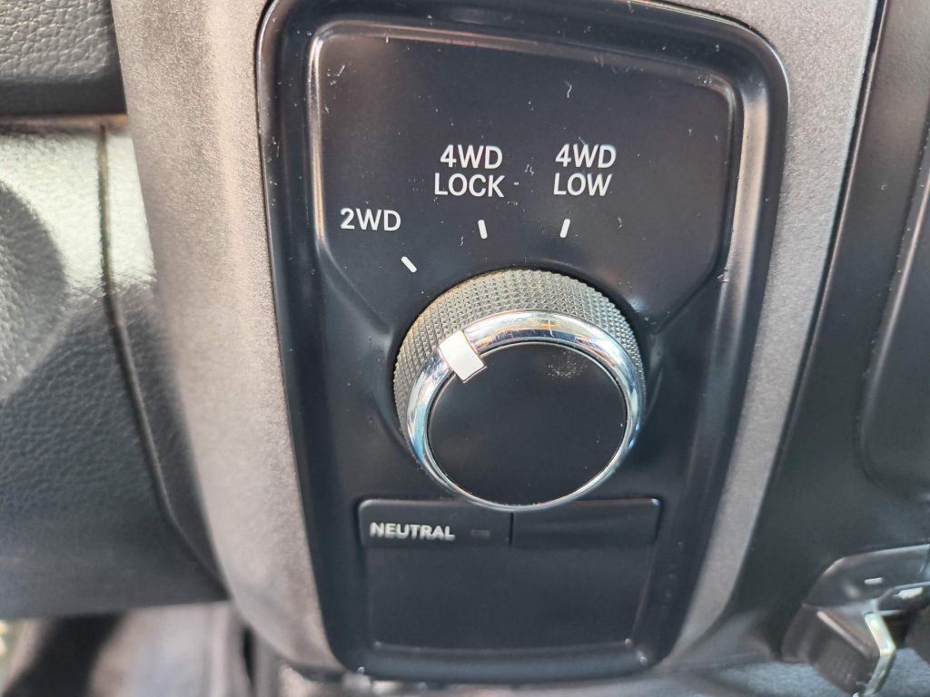 2018 RAM 3500 Image 23