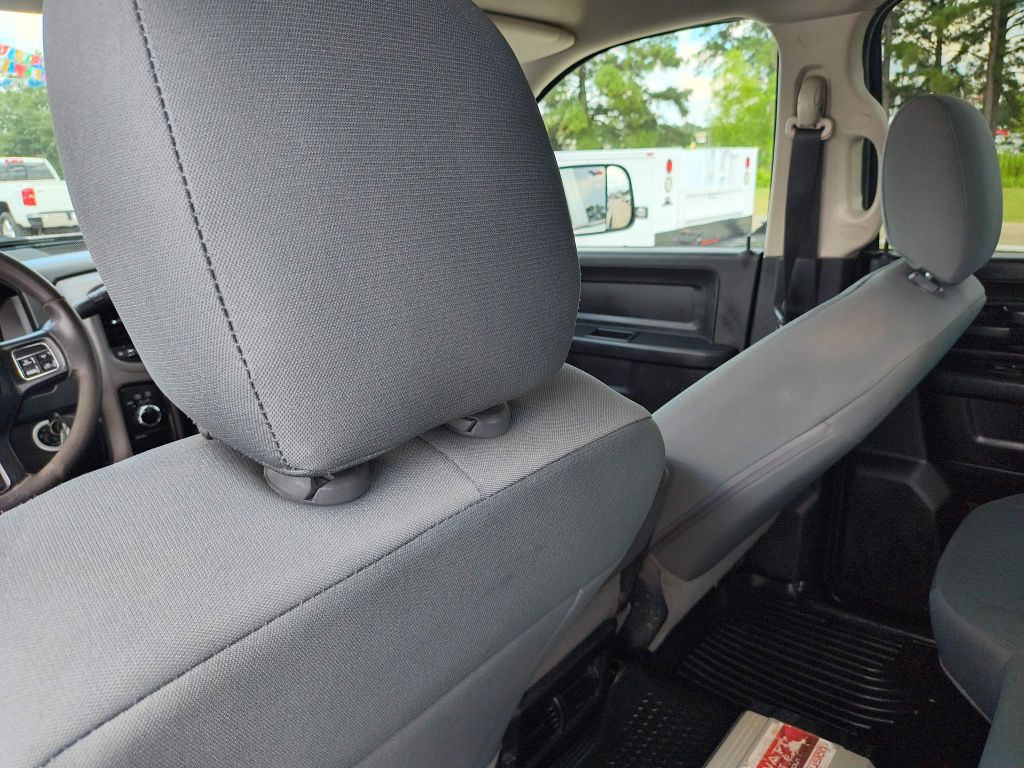 2018 RAM 3500 Image 26