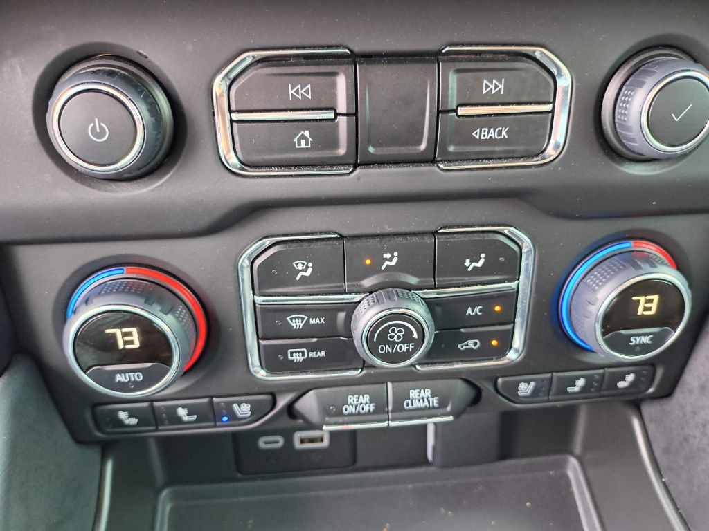 2023 Chevrolet Tahoe Image 25