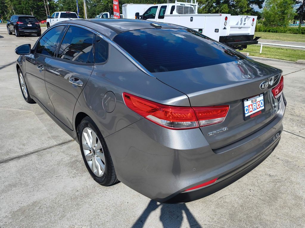 2018 Kia Optima Image 3