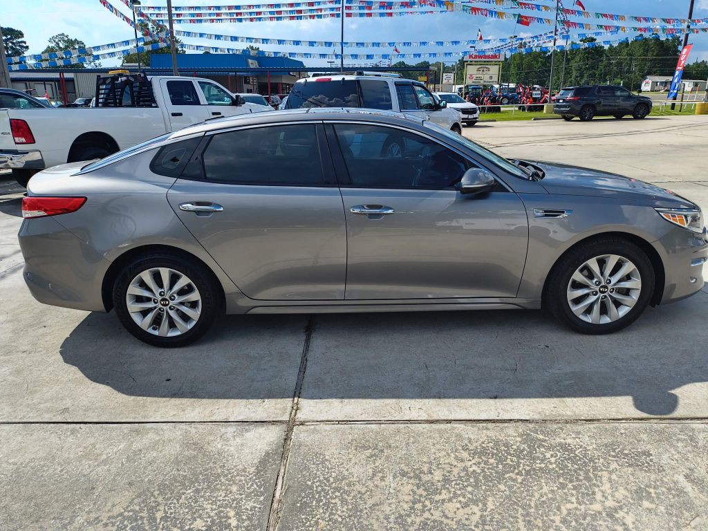 2018 Kia Optima Image 6