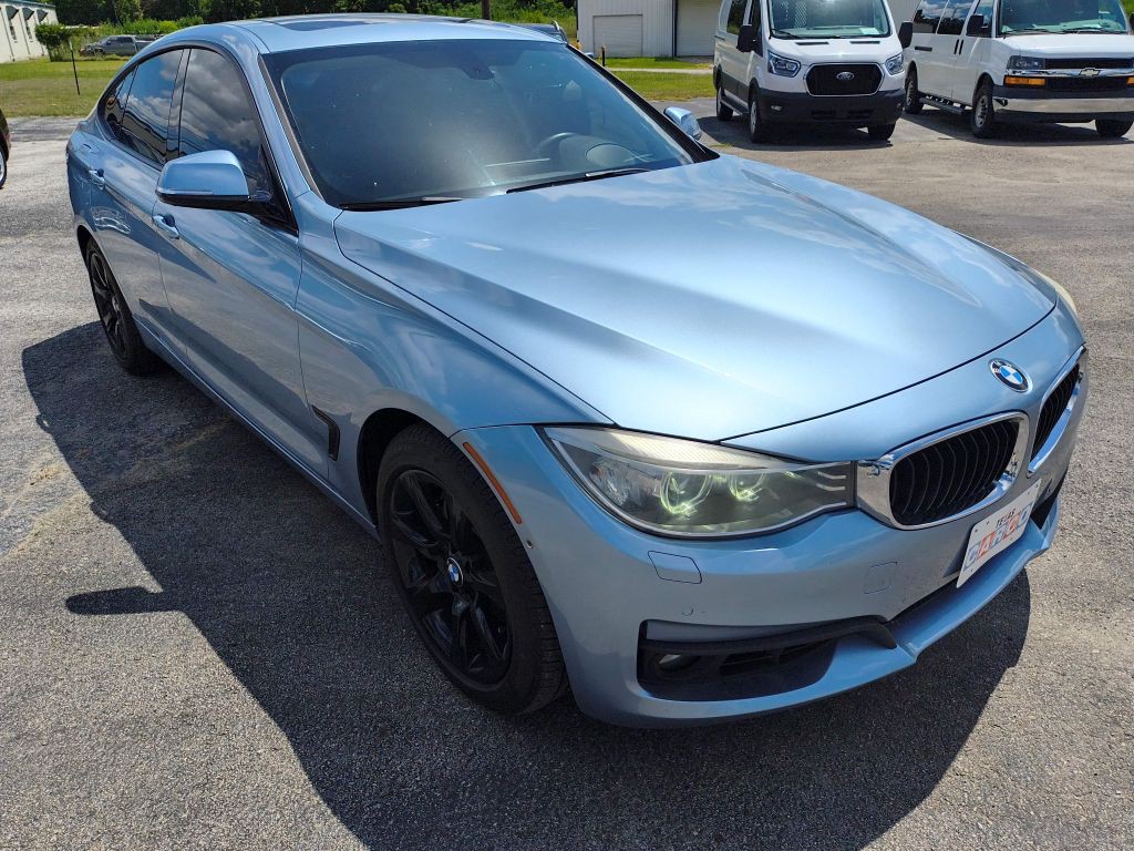 2015 BMW 3 Series Image 8