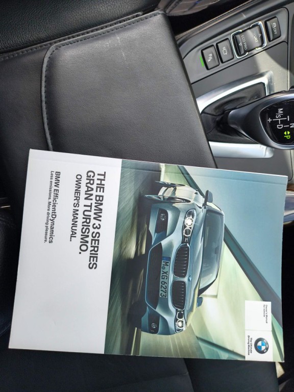 2015 BMW 3 Series Image 35
