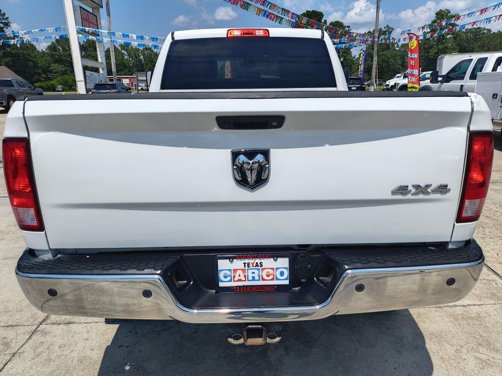 2017 RAM 2500 Image 6