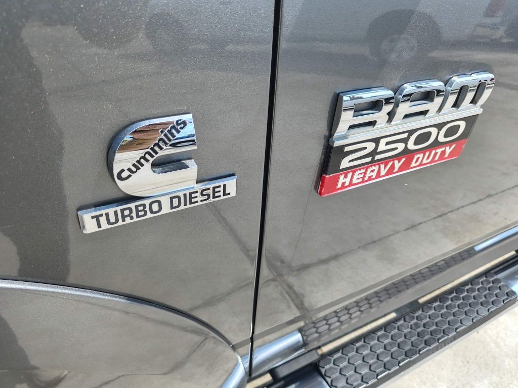 2012 Dodge Ram 2500 Image 12