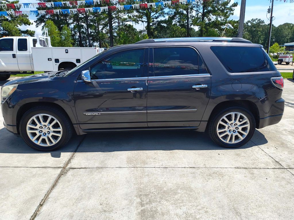 2016 GMC Acadia Image 2