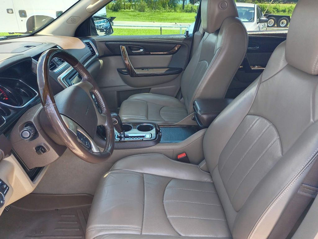 2016 GMC Acadia Image 13
