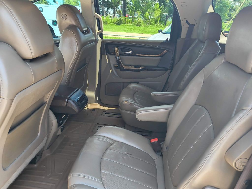 2016 GMC Acadia Image 26