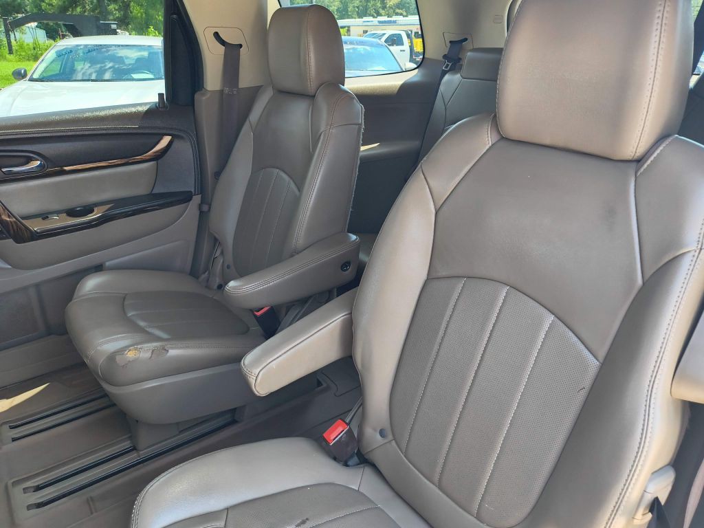 2016 GMC Acadia Image 28